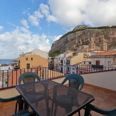 La Piazzetta Διαμέρισμα Cefalù