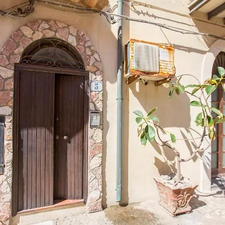 La Piazzetta Apartment