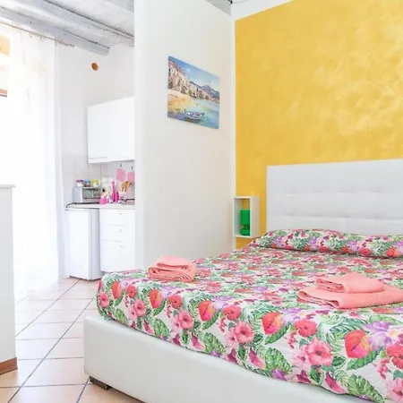 Apartment La Piazzetta