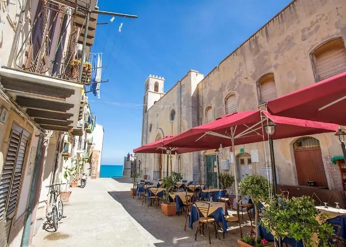La Piazzetta Cefalú